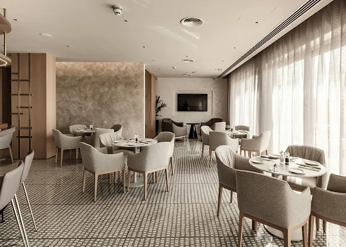 Ac By Marriott St Julian's