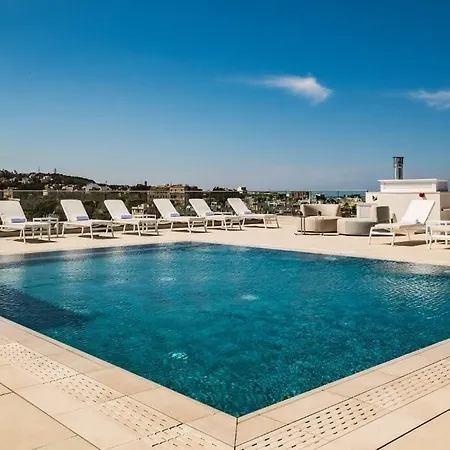 Ac By Marriott St Julian's 4*