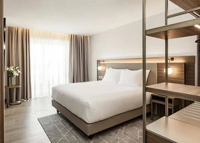 Ac By Marriott St Julian's San Ġiljan